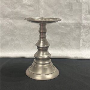 Elegant Silver colored Candle Holder
